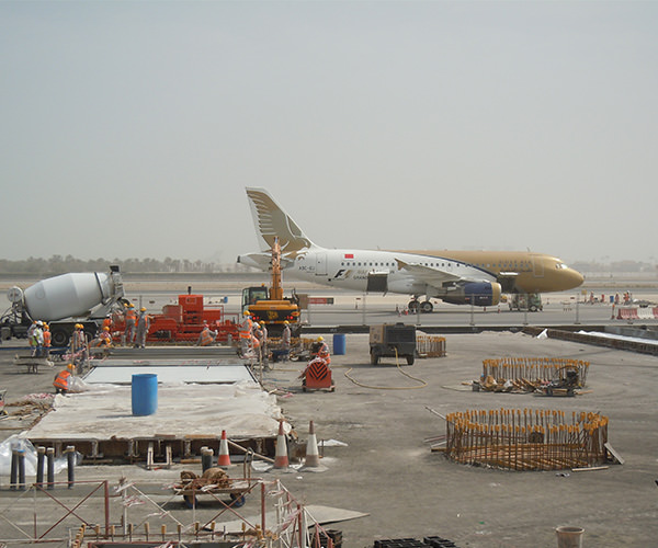 Bahrain Airport; Remote Apron Stands