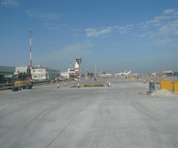 Bahrain Airport; Remote Apron Stands